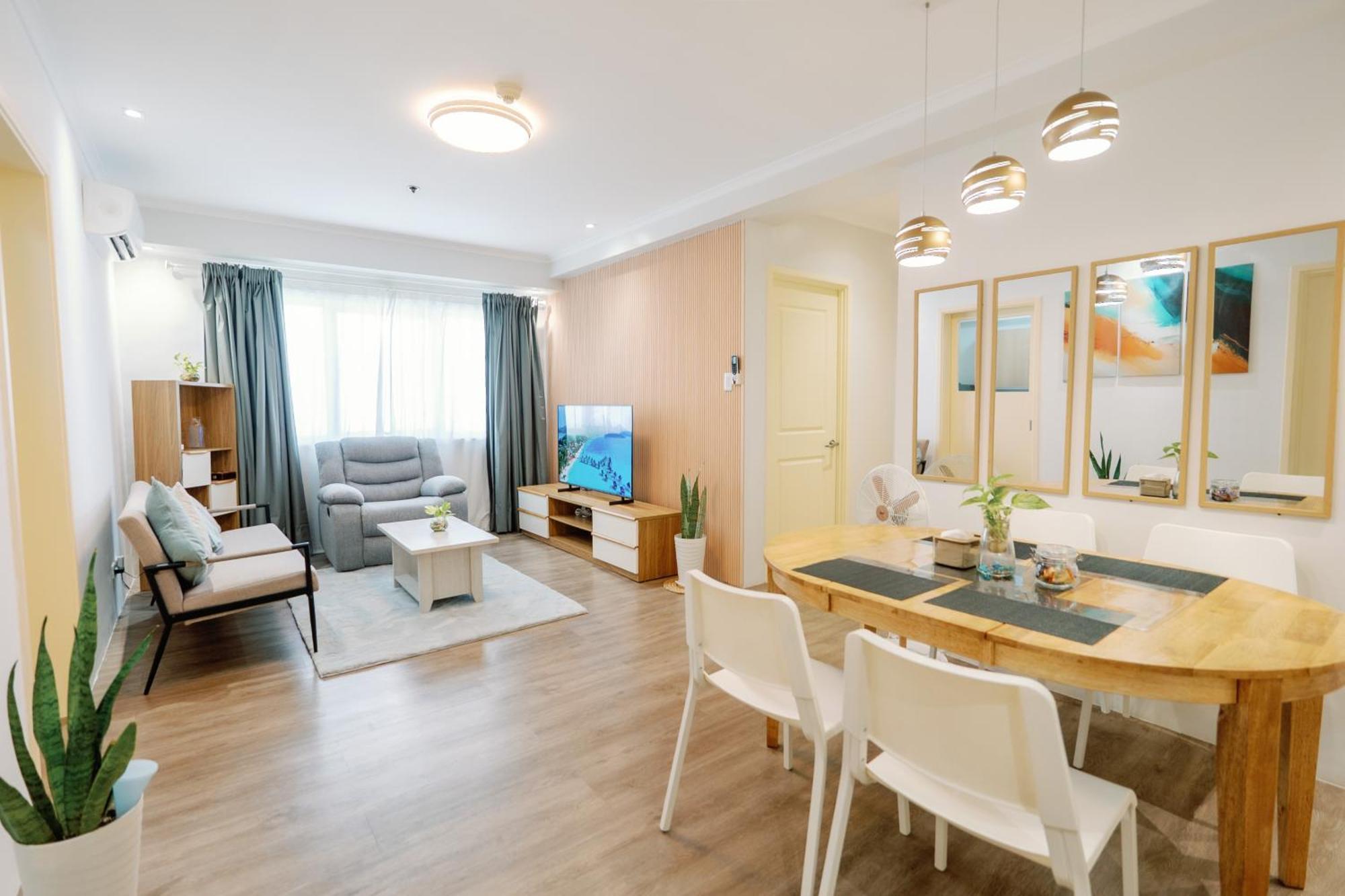Cozy 2-Bedroom At South Of Market Soma Bgc Near Sm Aura, Market! Market! & Bonifacio High Street Taguig Exterior photo